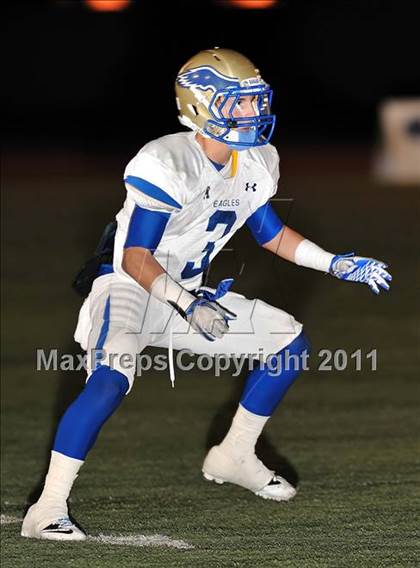 Thumbnail 1 in Los Alamitos vs. Santa Margarita photogallery.