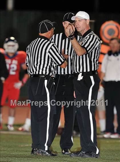 Thumbnail 2 in Los Alamitos vs. Santa Margarita photogallery.
