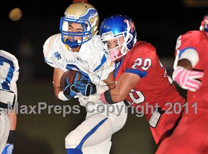 Thumbnail 1 in Los Alamitos vs. Santa Margarita photogallery.
