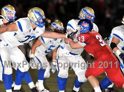 Thumbnail 2 in Los Alamitos vs. Santa Margarita photogallery.