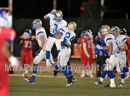 Thumbnail 2 in Los Alamitos vs. Santa Margarita photogallery.