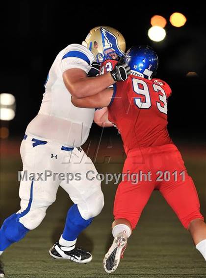 Thumbnail 2 in Los Alamitos vs. Santa Margarita photogallery.