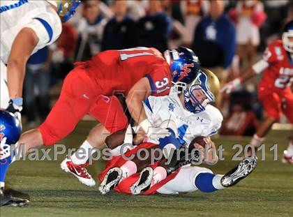 Thumbnail 3 in Los Alamitos vs. Santa Margarita photogallery.