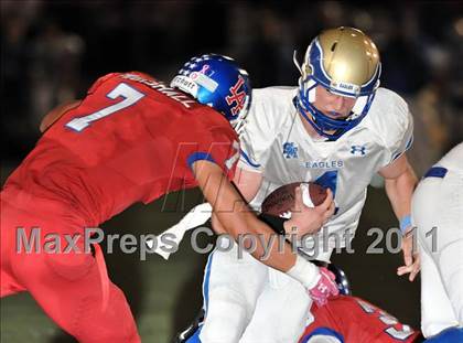 Thumbnail 3 in Los Alamitos vs. Santa Margarita photogallery.