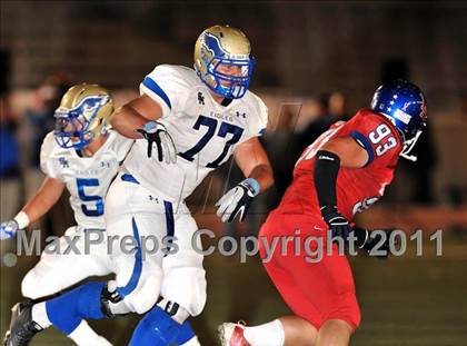 Thumbnail 3 in Los Alamitos vs. Santa Margarita photogallery.