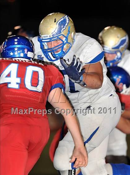 Thumbnail 3 in Los Alamitos vs. Santa Margarita photogallery.