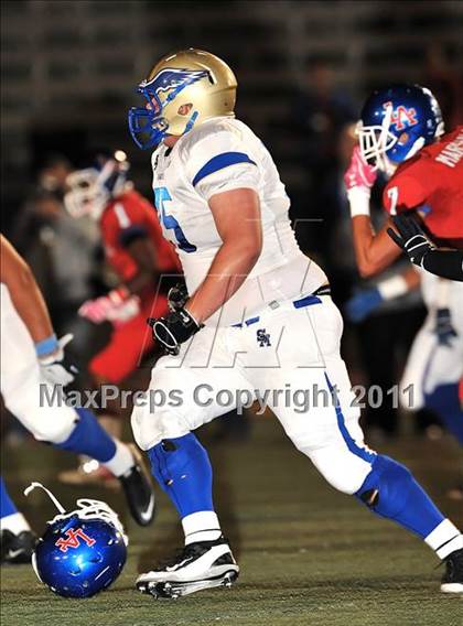 Thumbnail 1 in Los Alamitos vs. Santa Margarita photogallery.