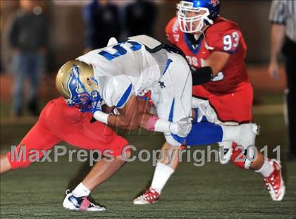 Thumbnail 3 in Los Alamitos vs. Santa Margarita photogallery.
