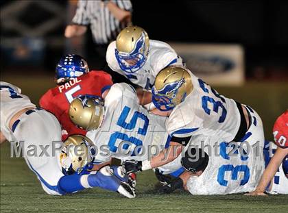 Thumbnail 2 in Los Alamitos vs. Santa Margarita photogallery.