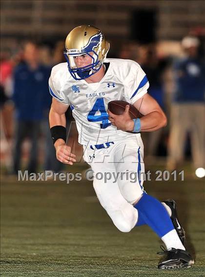 Thumbnail 2 in Los Alamitos vs. Santa Margarita photogallery.