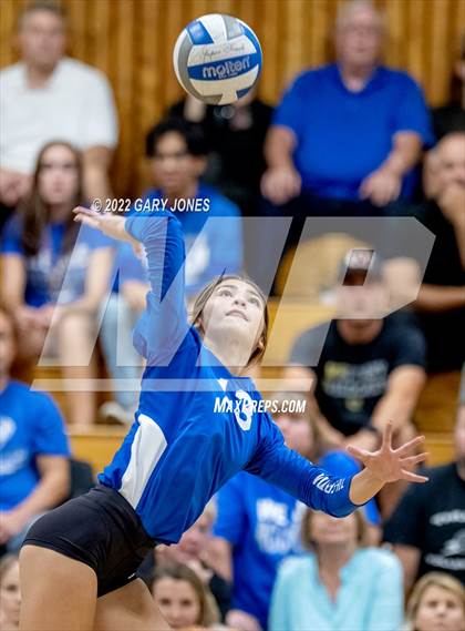 Thumbnail 1 in Whitney @ Rocklin photogallery.