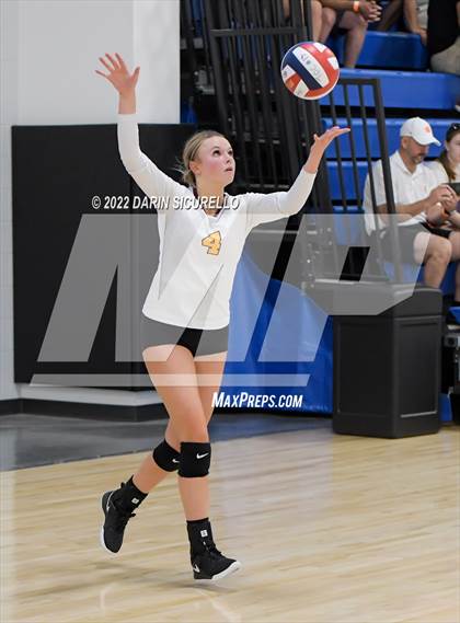 Thumbnail 3 in Enumclaw vs  Arbor View (Nike TOC Southwest) photogallery.