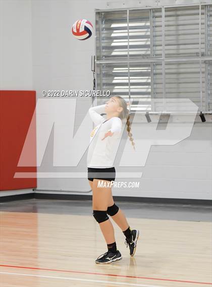 Thumbnail 2 in Enumclaw vs  Arbor View (Nike TOC Southwest) photogallery.