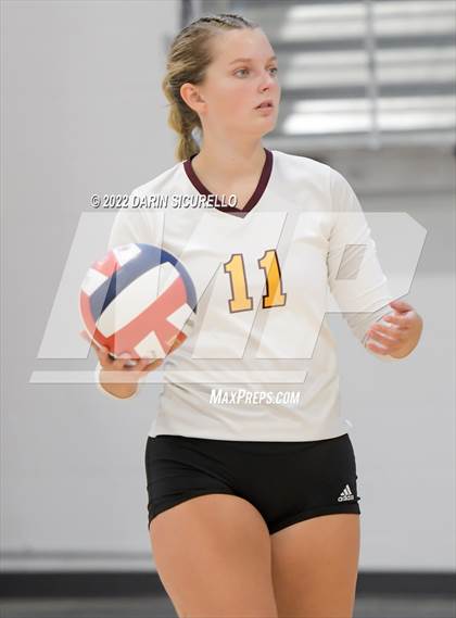 Thumbnail 3 in Enumclaw vs  Arbor View (Nike TOC Southwest) photogallery.