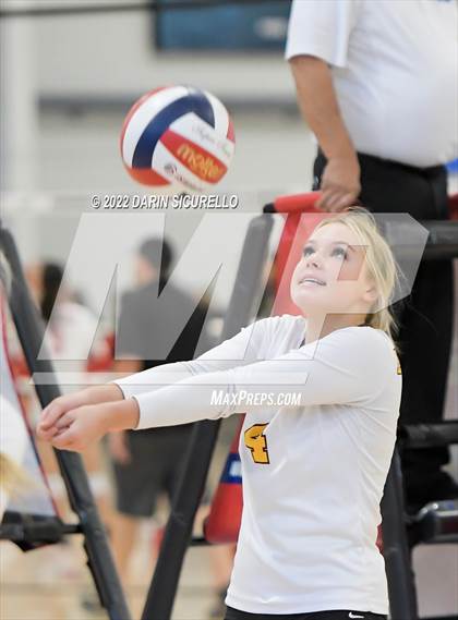 Thumbnail 2 in Enumclaw vs  Arbor View (Nike TOC Southwest) photogallery.