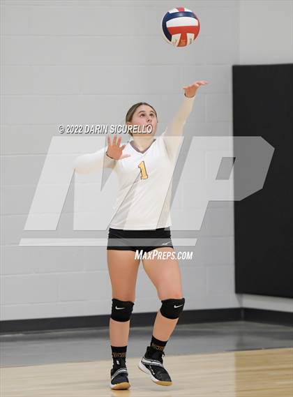 Thumbnail 3 in Enumclaw vs  Arbor View (Nike TOC Southwest) photogallery.