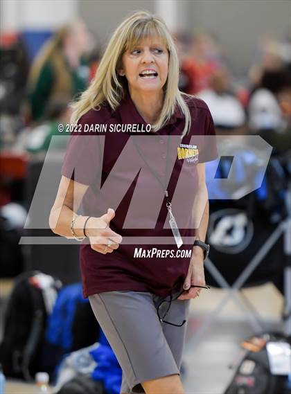 Thumbnail 3 in Enumclaw vs  Arbor View (Nike TOC Southwest) photogallery.