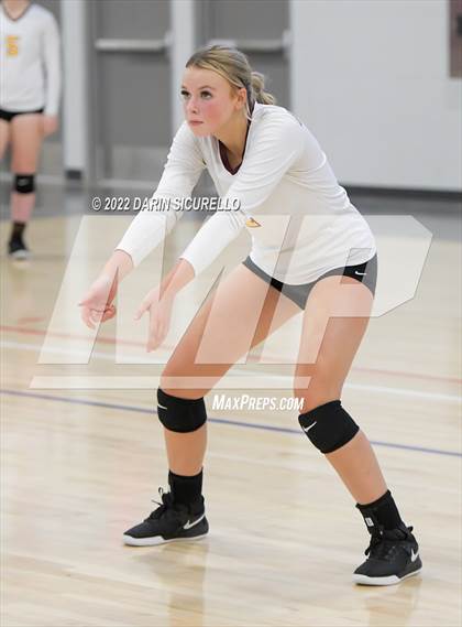 Thumbnail 2 in Enumclaw vs  Arbor View (Nike TOC Southwest) photogallery.