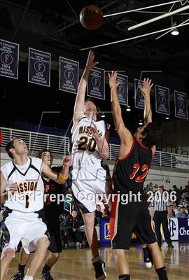 Thumbnail 2 in Santa Fe Christian vs. Mission Prep (CIF SoCal D5 Final) photogallery.