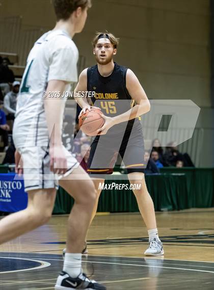 Thumbnail 3 in Shenendehowa vs. Colonie Central (NYSPHSAA Section 2 Class AAA Quarter Finals) photogallery.
