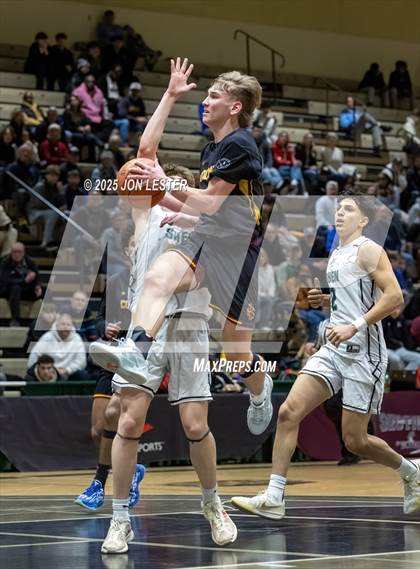 Thumbnail 3 in Shenendehowa vs. Colonie Central (NYSPHSAA Section 2 Class AAA Quarter Finals) photogallery.