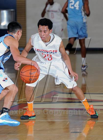 Thumbnail 1 in Leuzinger vs. Sylmar (Rose City Roundball Classic) photogallery.