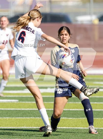 Thumbnail 3 in Pinnacle vs Desert Vista (AIA 6A Finals) photogallery.