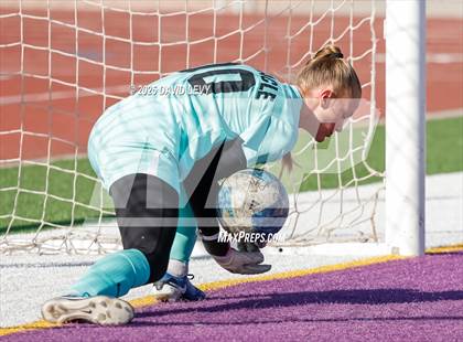 Thumbnail 2 in Pinnacle vs Desert Vista (AIA 6A Finals) photogallery.