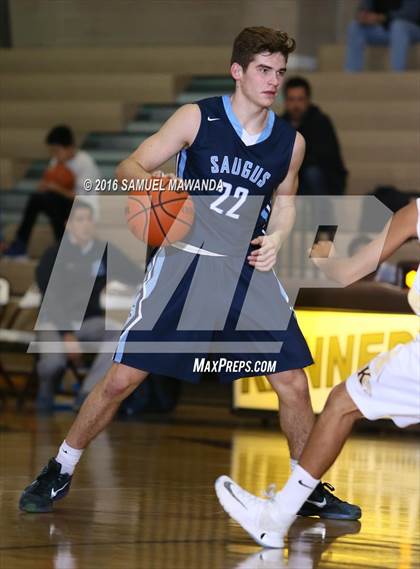 Thumbnail 1 in Kennedy vs Saugus (SFV Invitational) photogallery.