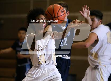 Thumbnail 2 in Kennedy vs Saugus (SFV Invitational) photogallery.