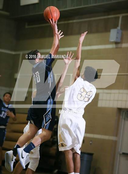 Thumbnail 2 in Kennedy vs Saugus (SFV Invitational) photogallery.