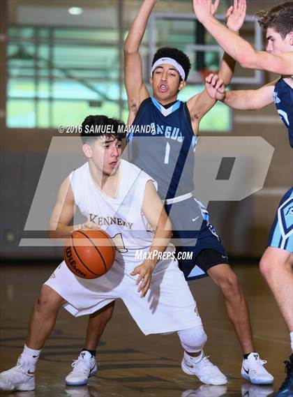 Thumbnail 2 in Kennedy vs Saugus (SFV Invitational) photogallery.