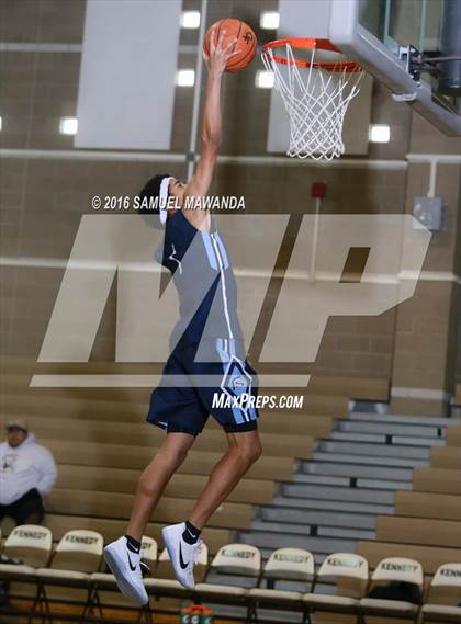Thumbnail 3 in Kennedy vs Saugus (SFV Invitational) photogallery.