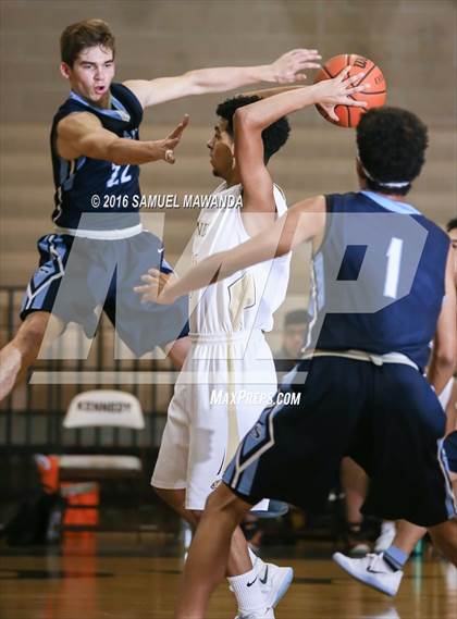 Thumbnail 2 in Kennedy vs Saugus (SFV Invitational) photogallery.