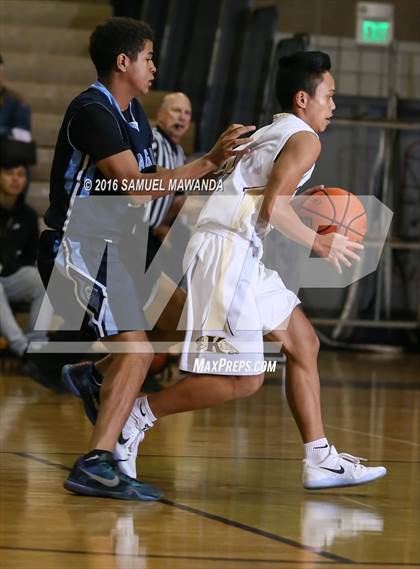 Thumbnail 1 in Kennedy vs Saugus (SFV Invitational) photogallery.