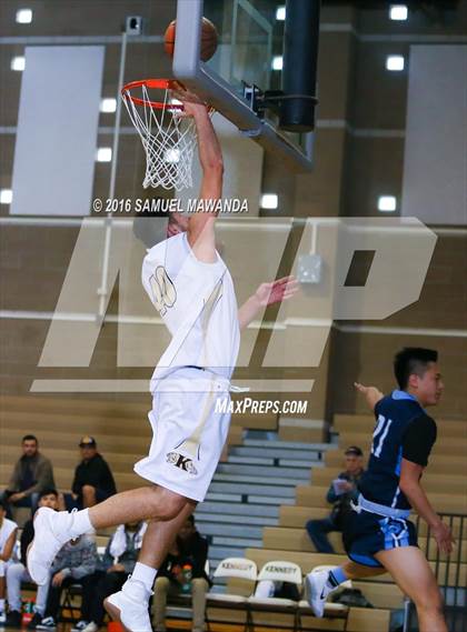 Thumbnail 2 in Kennedy vs Saugus (SFV Invitational) photogallery.