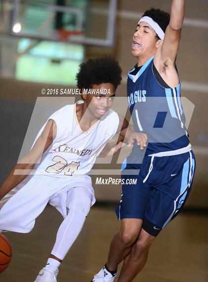 Thumbnail 1 in Kennedy vs Saugus (SFV Invitational) photogallery.