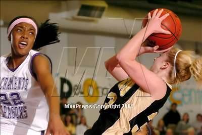 Thumbnail 1 in Del Oro vs Sacramento (Sec. Semifinal) photogallery.