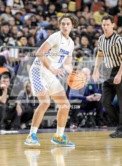 Thumbnail 1 in Yuma Catholic vs Valley Christian (AIA 3A Semifinal) photogallery.