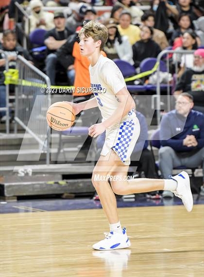 Thumbnail 1 in Yuma Catholic vs Valley Christian (AIA 3A Semifinal) photogallery.
