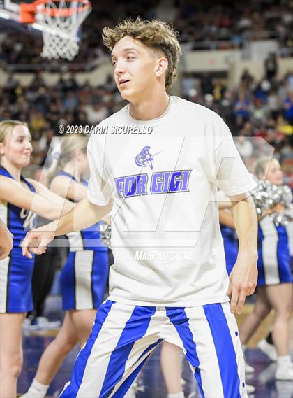 Thumbnail 3 in Yuma Catholic vs Valley Christian (AIA 3A Semifinal) photogallery.