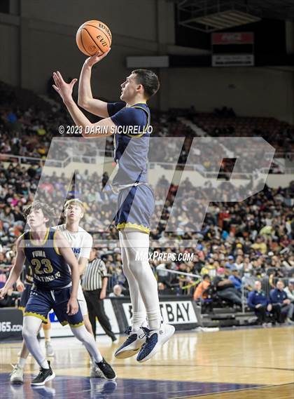 Thumbnail 2 in Yuma Catholic vs Valley Christian (AIA 3A Semifinal) photogallery.