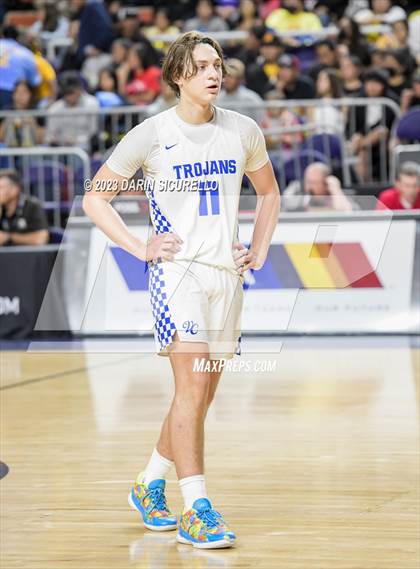 Thumbnail 1 in Yuma Catholic vs Valley Christian (AIA 3A Semifinal) photogallery.