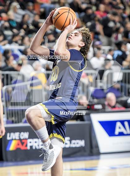 Thumbnail 2 in Yuma Catholic vs Valley Christian (AIA 3A Semifinal) photogallery.
