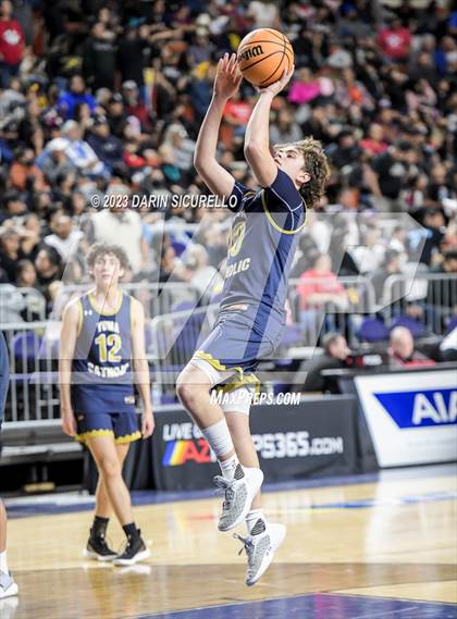 Thumbnail 3 in Yuma Catholic vs Valley Christian (AIA 3A Semifinal) photogallery.