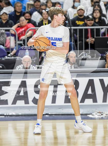Thumbnail 3 in Yuma Catholic vs Valley Christian (AIA 3A Semifinal) photogallery.