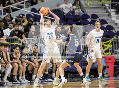 Thumbnail 2 in Yuma Catholic vs Valley Christian (AIA 3A Semifinal) photogallery.