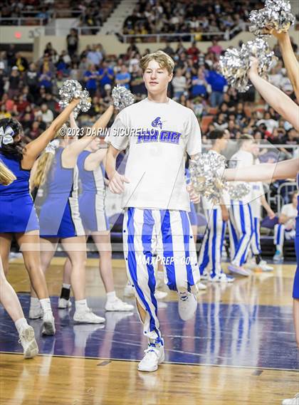 Thumbnail 3 in Yuma Catholic vs Valley Christian (AIA 3A Semifinal) photogallery.