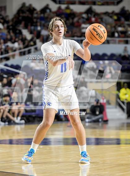 Thumbnail 2 in Yuma Catholic vs Valley Christian (AIA 3A Semifinal) photogallery.