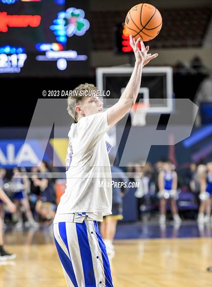 Thumbnail 3 in Yuma Catholic vs Valley Christian (AIA 3A Semifinal) photogallery.